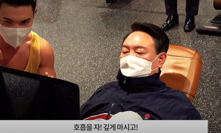 25일 유튜브 채널 '헬창TV'에 출연한 윤석열 국민의힘 대선후보./사진=유튜브 캡처