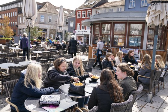 "덴마크, 모든 제한조치 해제 예정"…오미크론에도 '위드코로나' 향하는 유럽