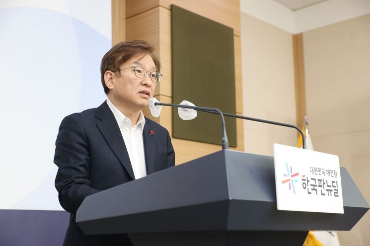 벤처투자 역대 최대 7.7조…정부 "수도권 쏠림현상 막겠다"  