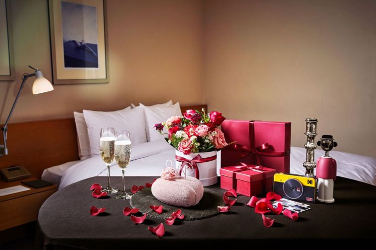 "벌써 2월"…밸런타인데이 준비하는 호텔업계