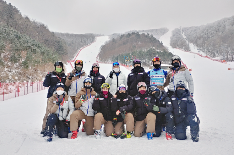 신동빈 회장, 스키에 남다른 애정…"대회 개최·유망주 육성"