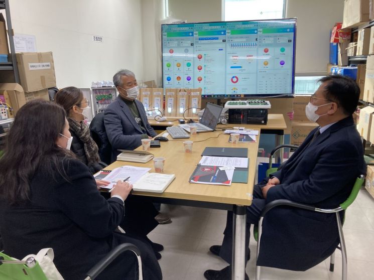 TIPA, 소상공인 디지털 전환 돕는 혁신제품 판로 지원