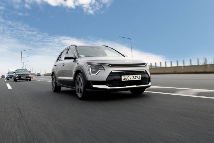 "13년 만에"…현대차그룹, 국내서 친환경차 판매량 누적 100만대 돌파