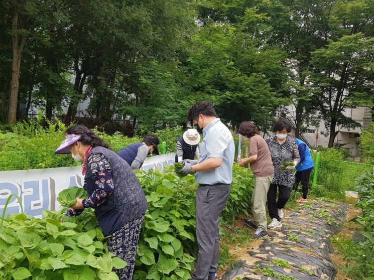 유동균 마포구청장 망원시장 앞 교통 체증 해소 나서...동대문구, 145억 원 교육 집중 투자