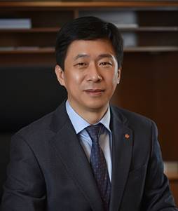 롯데면세점이 '알리페이플러스'와 전략적 사업 추진 협력을 위한 양해각서(MOU)를 체결했다고 10일 밝혔다. 사진은 이갑 롯데면세점 대표이사.