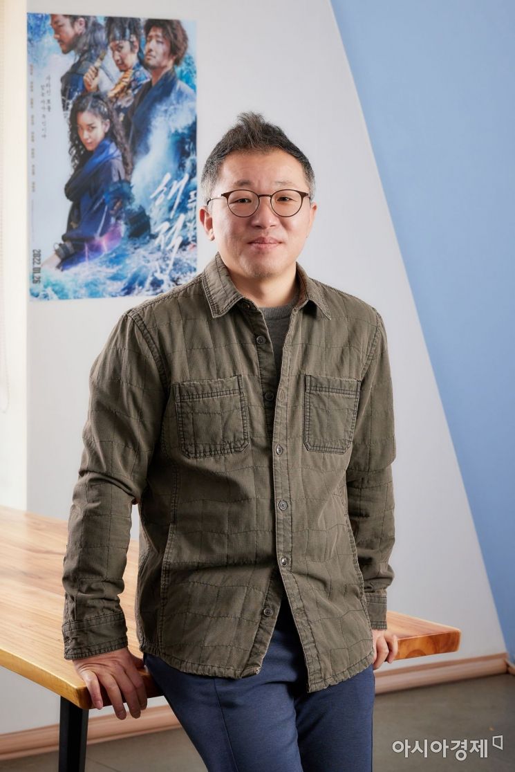 [인터뷰] 천성일 작가 "K콘텐츠 세계화, 돈보다 중요한 건…"