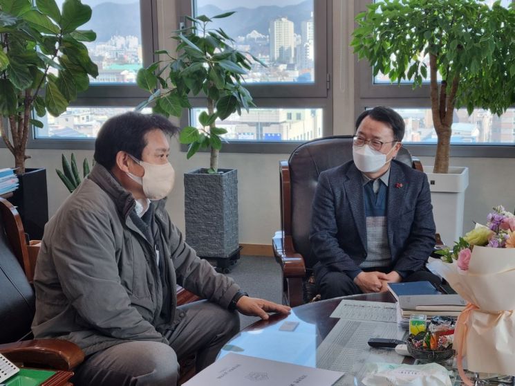 이돈승 민주당 조직본부 부본부장, 광주 남구서 이재명 지지 호소