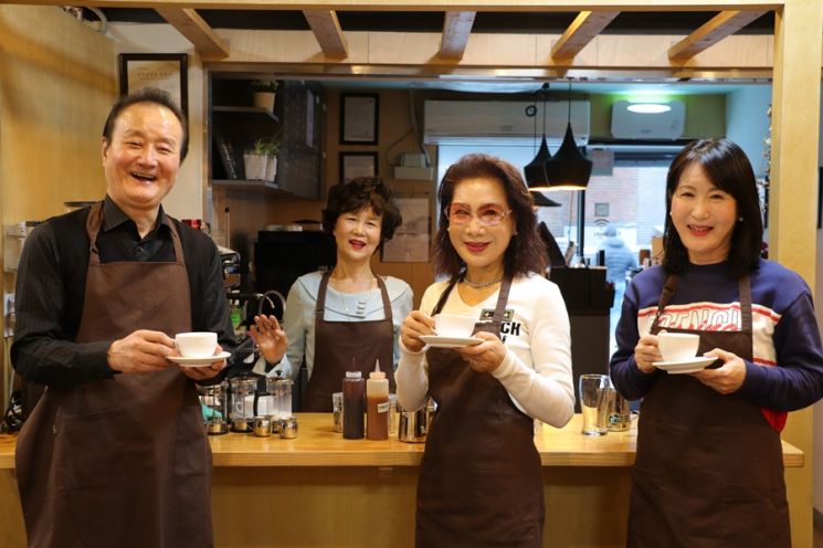 마포시니어클럽 바리스타 과정