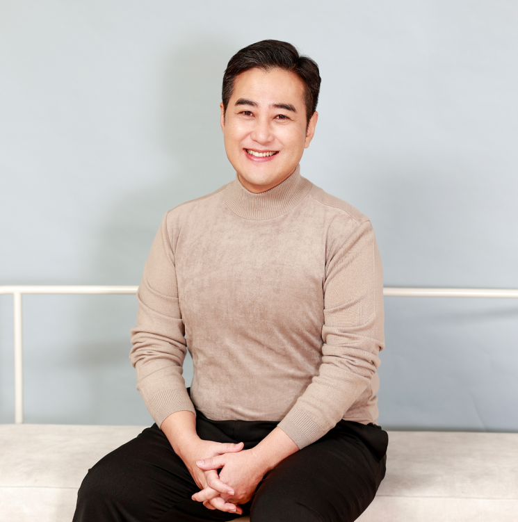 김혁균 먼슬리키친 대표