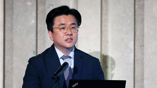 코로나19 일상회복지원위원회 자문위원으로 활동했다가 지난 16일 직을 내려놓은 이재갑 한림대 강남성심병원 감염내과 교수 / 사진=연합뉴스