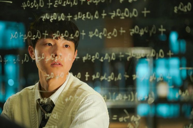 [인터뷰] 김동휘 "250대1 뚫고 '수학자' 합격…어머니랑 울었어요"