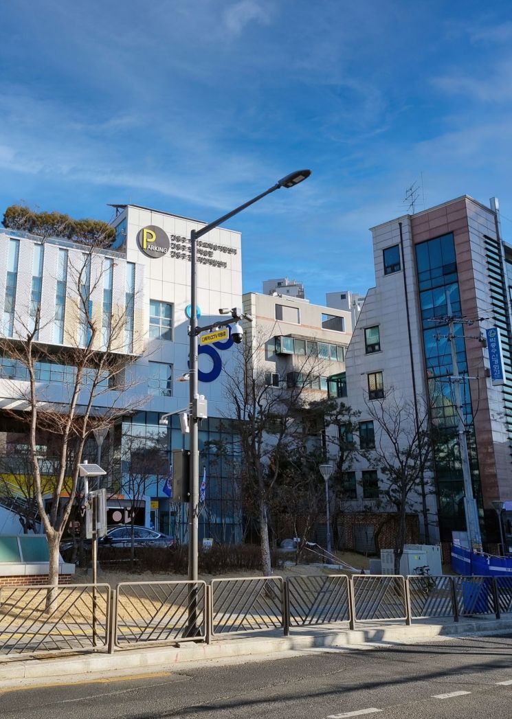 스마트폴