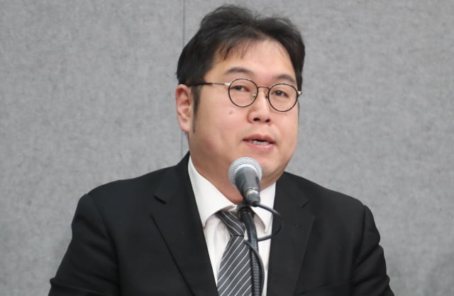 김용민 "민주당, 지금의 민주당으로 다시 지지받을 생각하면 안 돼"