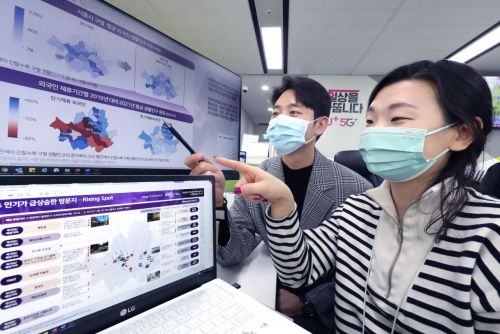 韓체류 외국인 핫플은…먹자골목·덕수궁 꾸준히 찾아