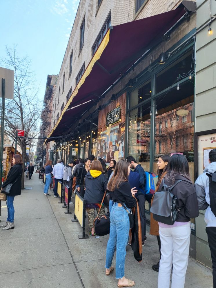 [특파원 칼럼]보르시를 드세요. 전쟁을 멈추세요.