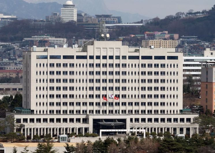 청와대 집무실이 옮겨갈 서울 용산구 국방부 청사 [이미지출처=연합뉴스]