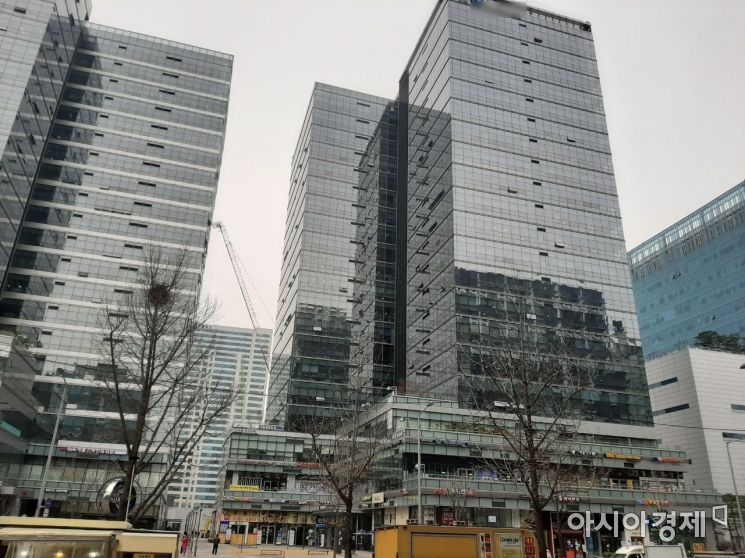 가산디지털산업단지는 약 1만1000개 이상의 기업체가 입주한 국내 대표적 IT 산업 단지 중 하나다. / 사진=임주형 기자 skepped@