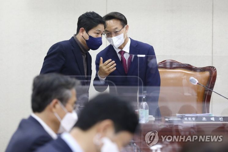 중대선거구제 與野 입장 첨예...민주당 ‘강행처리’ 카드 고심