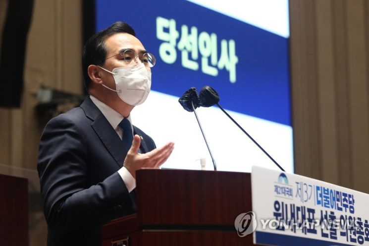 “尹 의지·국힘 태도에 달려 있어” 박홍근 체제 정국 뇌관 가득 