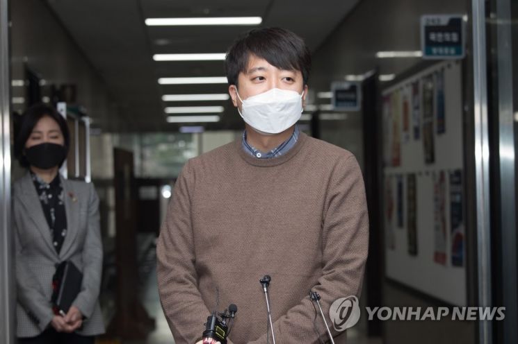 이준석 국민의힘 대표가 지난해 12월 박 전 대통령 특별사면에 대한 입장을 밝혔다. / 사진=연합뉴스
