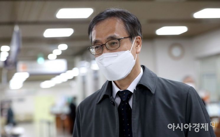 법무부, '한동훈 독직폭행 무죄' 정진웅 검사 견책 처분