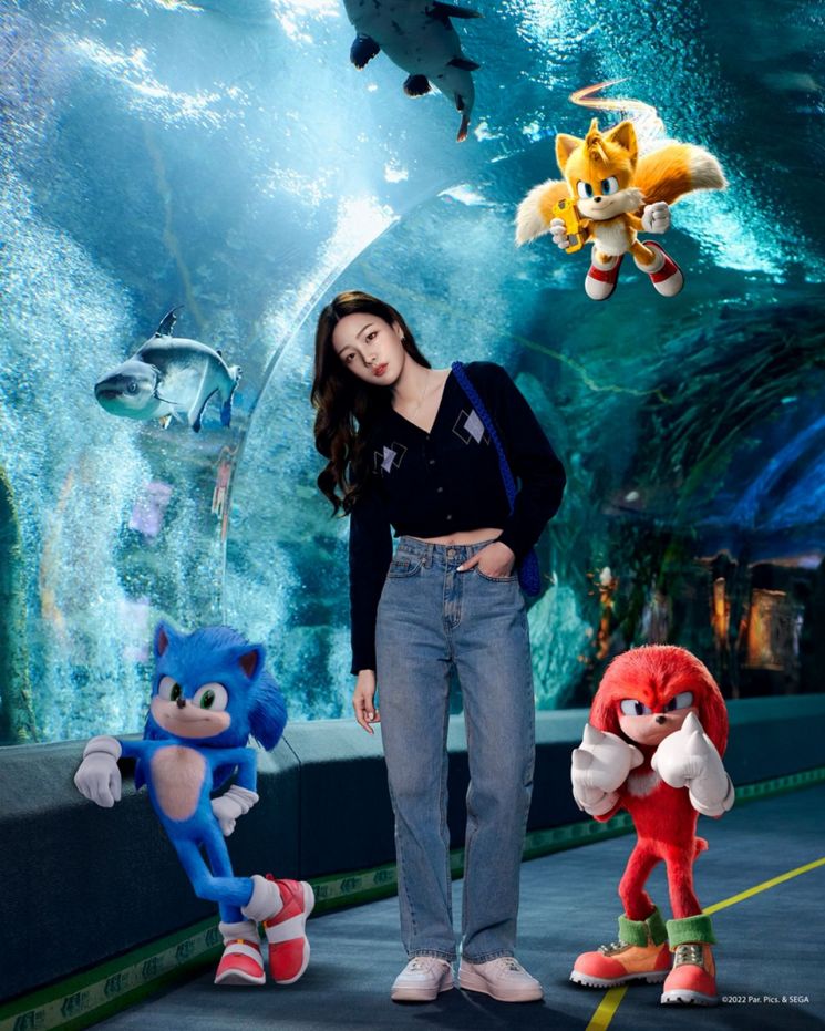 롯데홈쇼핑 가상모델 루시, ‘수퍼소닉 2’로 영화 홍보 나서