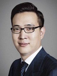 ‘한화 3남’ 김동선, 갤러리아 전략본부장 선임…"경영 전반 참여"