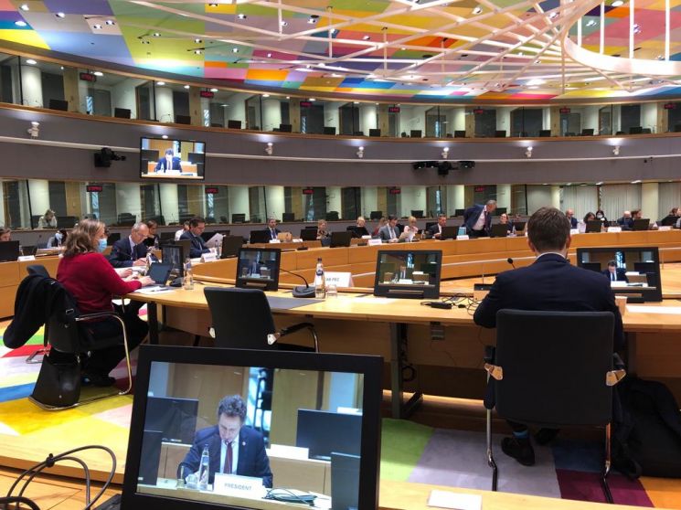 프랑스 정부가 공개한 7일(현지시간) 벨기에 브뤼셀 유럽연합(EU) 회의장 모습