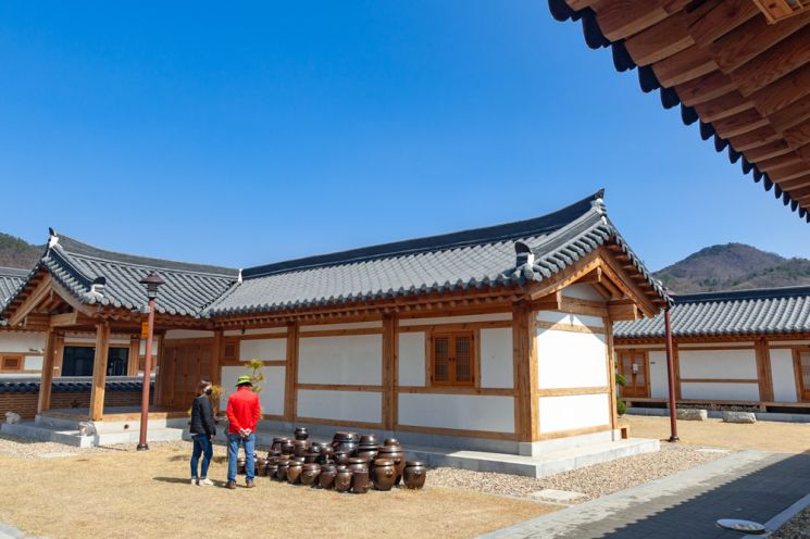 한국관광공사 세종충북지사가 올해 강소형 잠재관광지로 선정한 옥천전통문화체험관