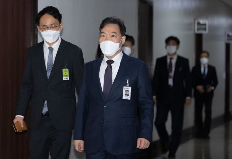 김오수 총장, 법사위원장 면담…“검수완박, 검찰 없애자는 것”(종합)