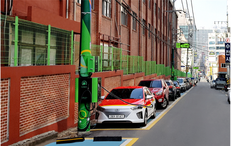 탄소중립 도시로 나아가자! … 부산시, 전주 거치형 전기차 충전소 설치 추진