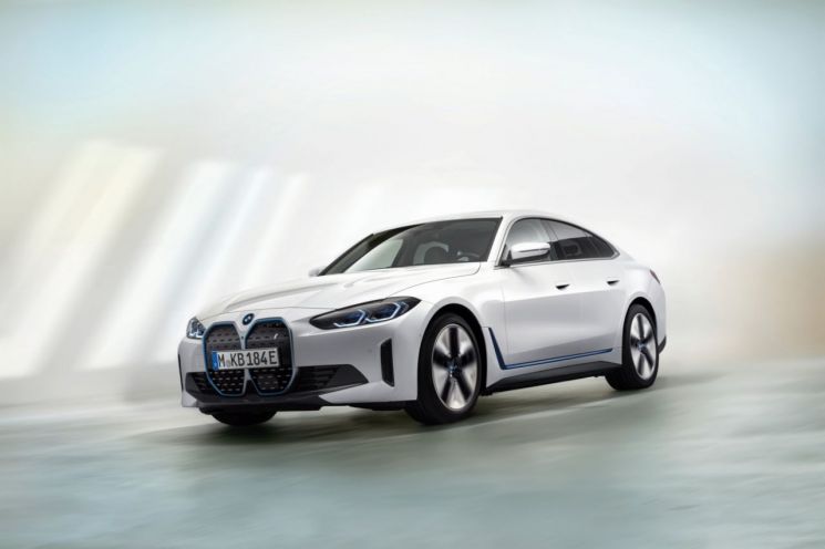한국타이어, BMW i4에 신차용 타이어 공급