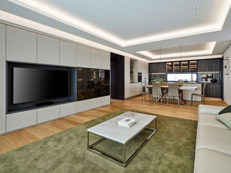 Hanssem 2022 Spring Trend Presentation 49-pyeong New Model House, 'Seamless House' Living Room View. <br>Photo by Hanssem