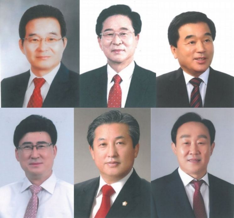 강근식 전 경남도의원, 강석우 전 국회부의장 비서실장, 김종부 전 통합창원시 제2부시장, 김태종 경남변호사회 통영지회장, 정동영 경남의힘 연구원 부원장, 천영기 국민의힘 경남도당 대변인.