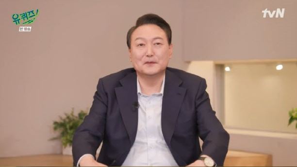 "이미지 포장용" vs "시대 변했다" 정치인 예능 출연, 어떻게 생각하십니까