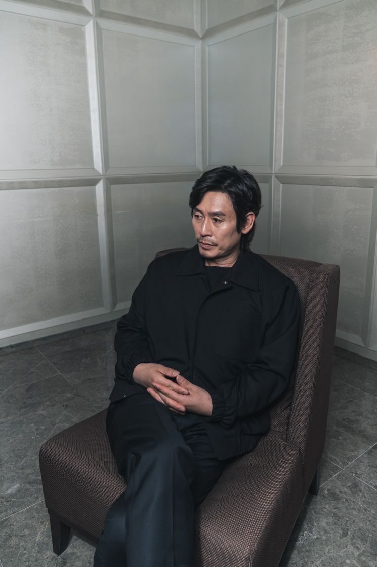 [인터뷰] 설경구의 철학 "현장에 선배와 후배가 있나요?"