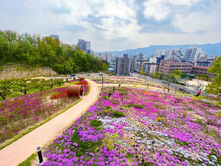 구로구 개봉2동 주민센터 개청 ...광진구 ‘봄’ 희망글귀 청사 게시