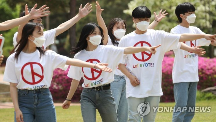 洪 "수성구민에 송구"…현역의원의 '중도사퇴', 어떻게 생각하십니까