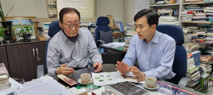 고건 전 총리 이창학 중구청장 경선후보 지지· 격려