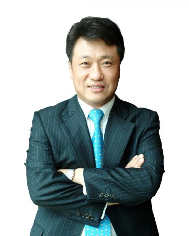 이왕준 명지의료재단 이사장.