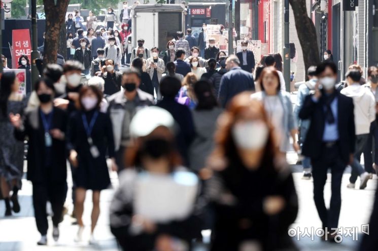 "백신 접종률 90%"…한국, '코로나19 회복력' 전 세계 1위
