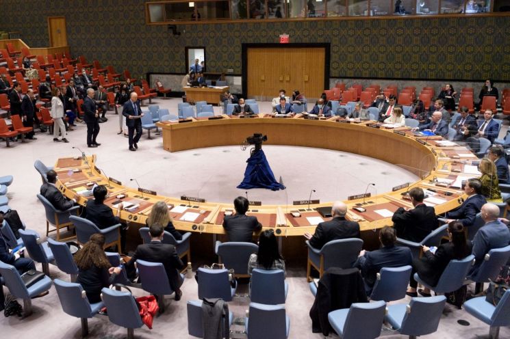 유엔 안보리, 우크라이나 사태 평화적 해결 지지 성명서 채택