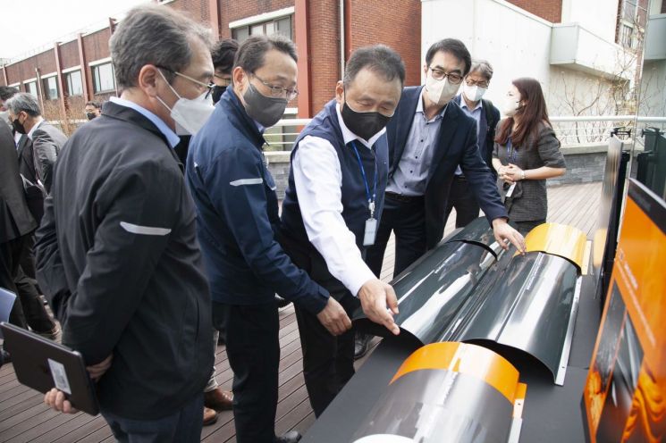 현대제뉴인, 건설기계 디자인 강화…통합디자인센터 설립 후 첫 품평회