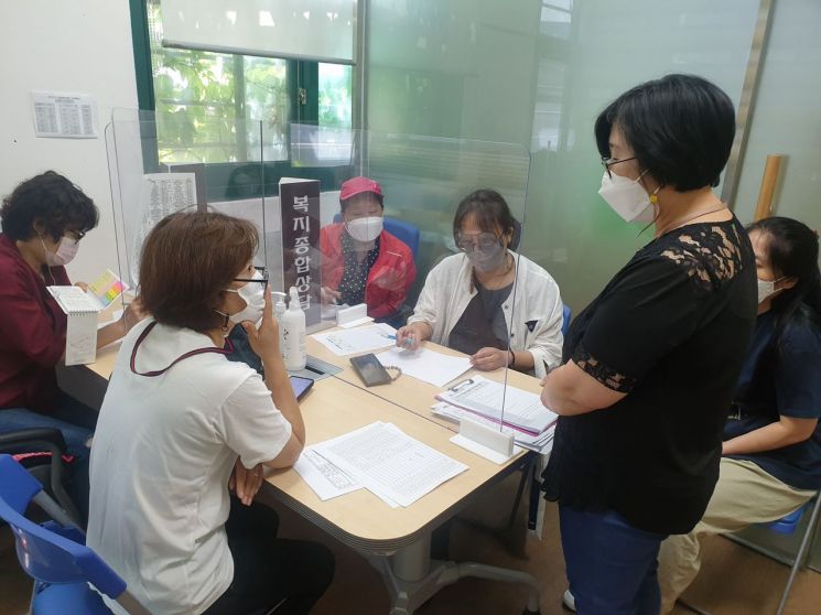 강북구, 삼양청년회관 재개관...양천구, 우리동네돌봄단 출범 