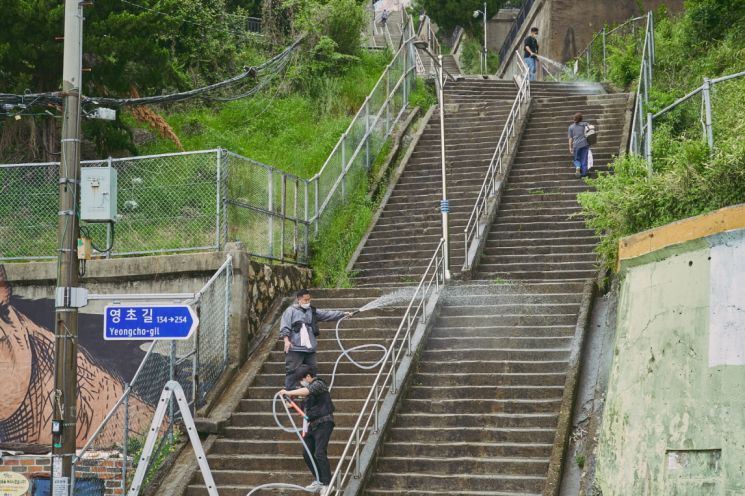 '기생충'·'오징어게임' 제작진 손에서 탄생한 '브로커'