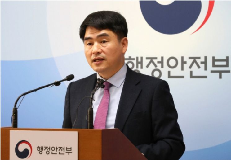 대통령실 새 대변인 김수경…국정상황실장에 조상명 임명 