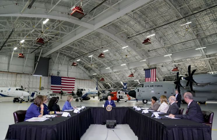 中, 미국에 '경고장'…일본엔 '으름장'