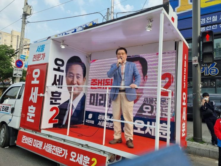  ‘관악의 맹주’ 유종필, 이행자 관악구청장 후보 지지 파급효과?