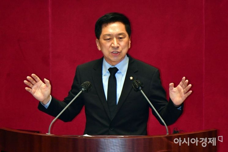 [포토] 신상발언하는 김기현 의원