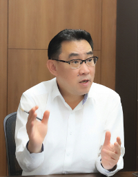 [갈길 먼 마이데이터]⑥ 수익률·디지털PB·구독…은행들 전략 5사 5색